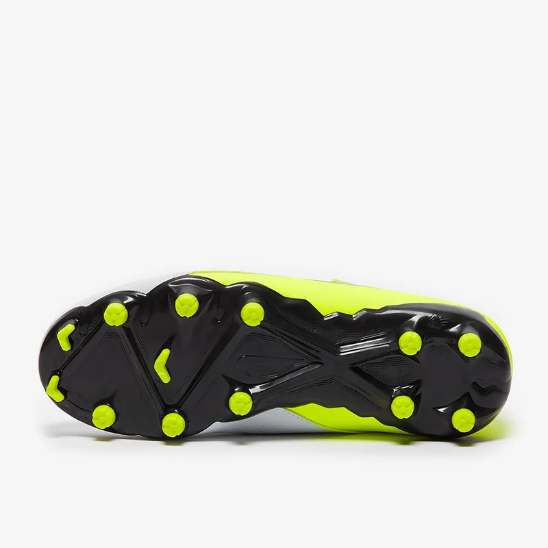 Nike MG Low