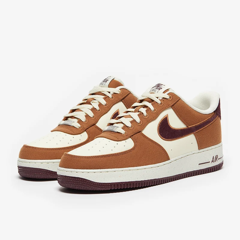 Nike Sportswear Air Force 1 '07 LV8
