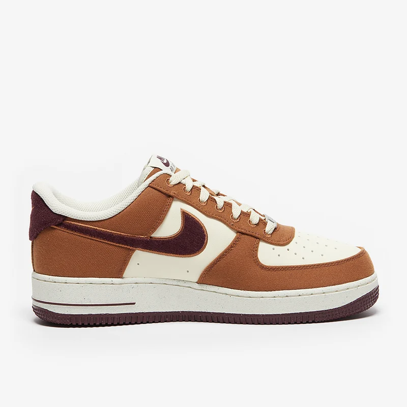 Nike Sportswear Air Force 1 '07 LV8