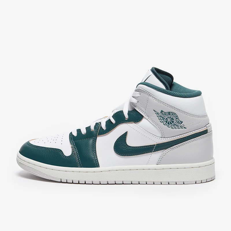 Air Jordan 1 Mid SE