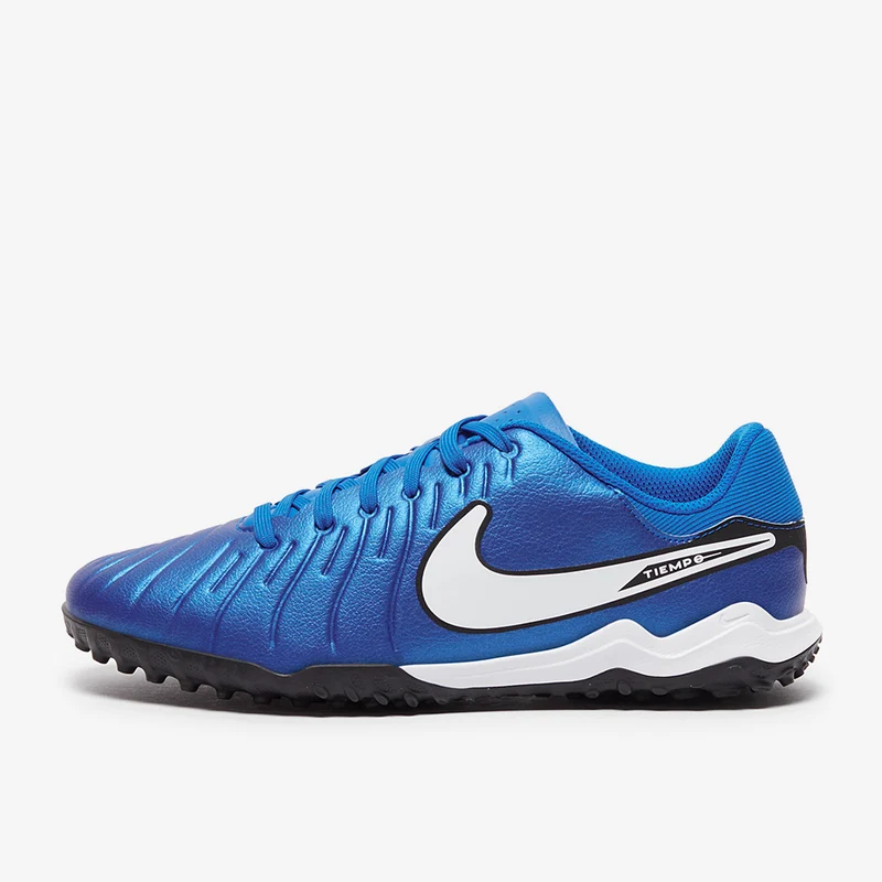 Nike Low Top Turf