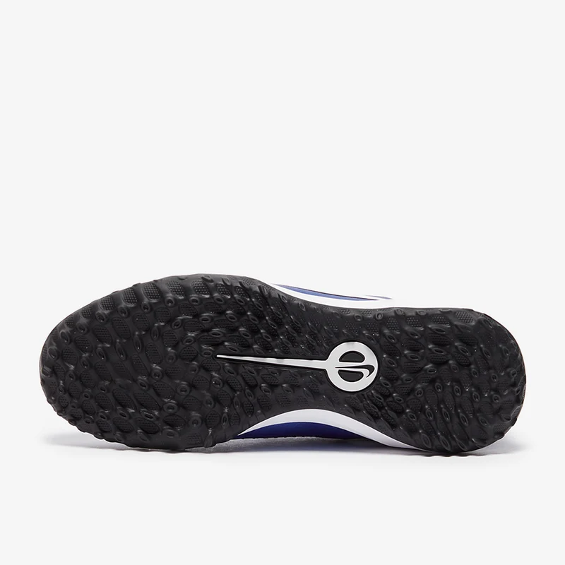 Nike Low Top Turf