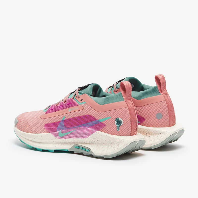 Nike Damen Pegasus Trail 5 GORE-TEX