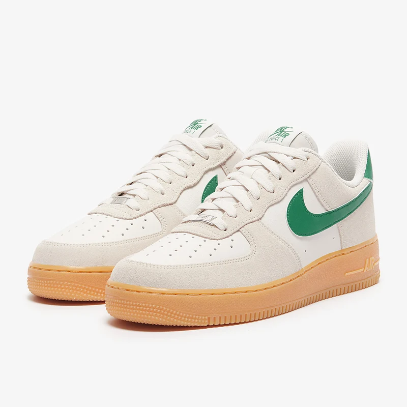 Nike Sportswear Air Force 1 '07 LV8