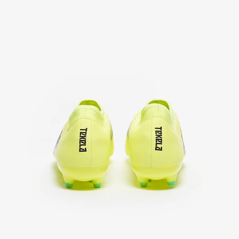 New Balance Tekela V4+ Magique FG