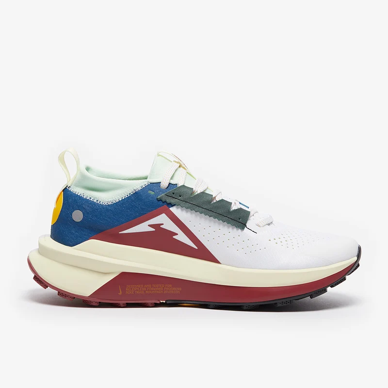 Nike Zegama Trail 2 - White/Black-Bicoastal