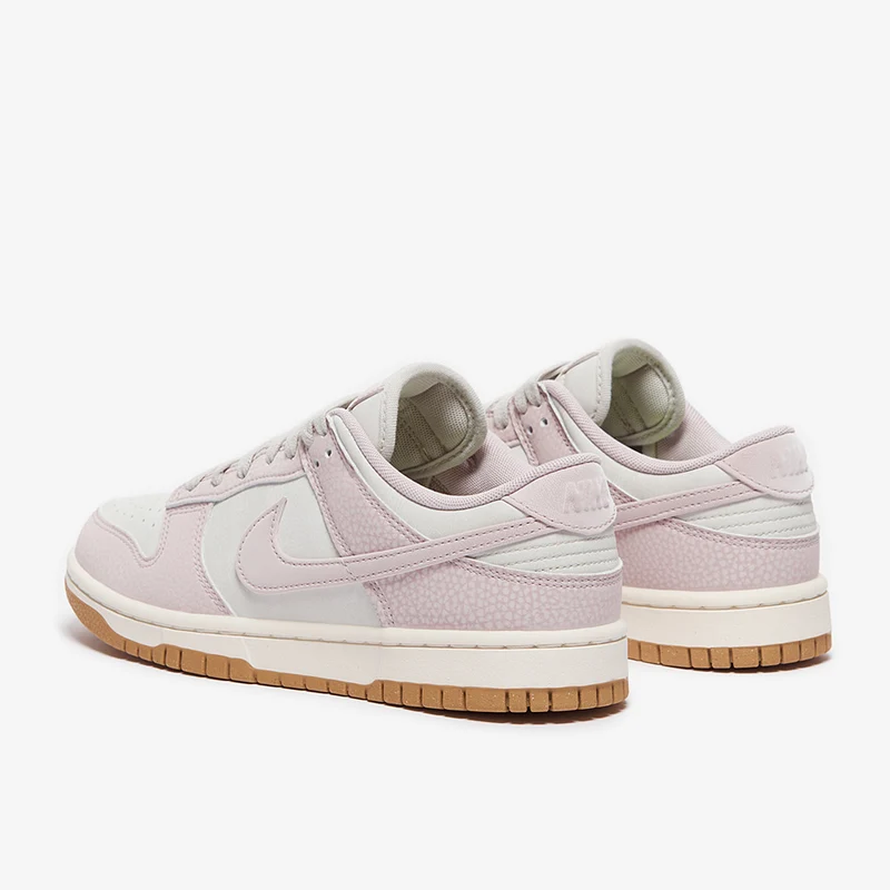Nike Damenschuh Dunk Low Premium Next Nature