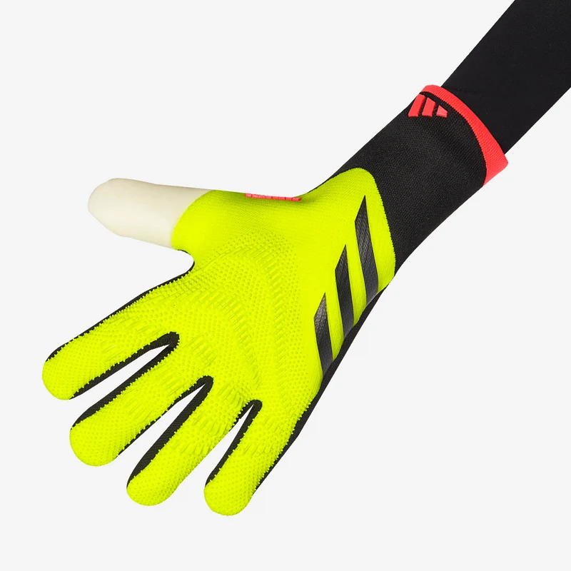 adidas Predator Pro