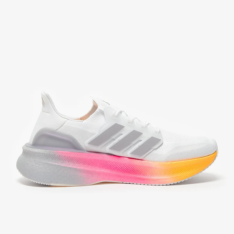 adidas Ultraboost 5