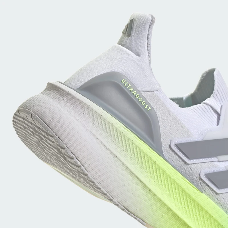 adidas Unisex, Men Ultraboost 5 Shoes
