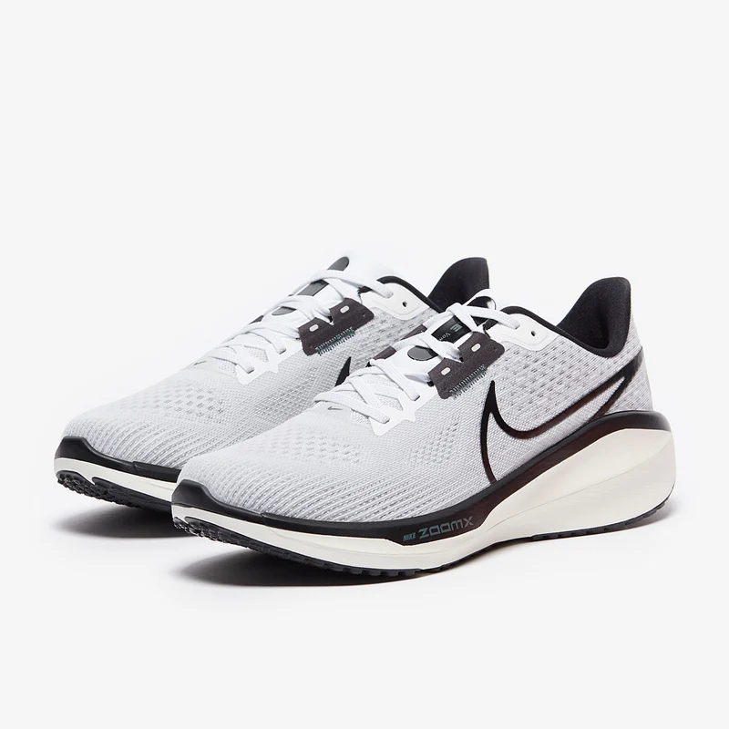 Nike ZoomX Vomero 17