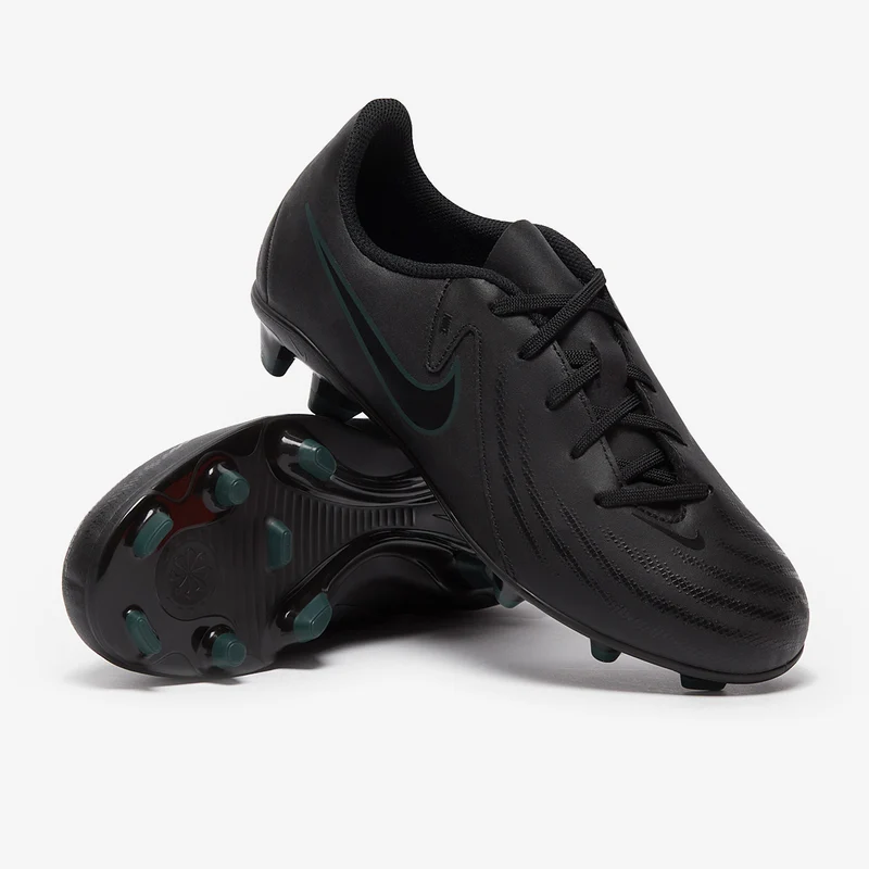 Nike MG Low
