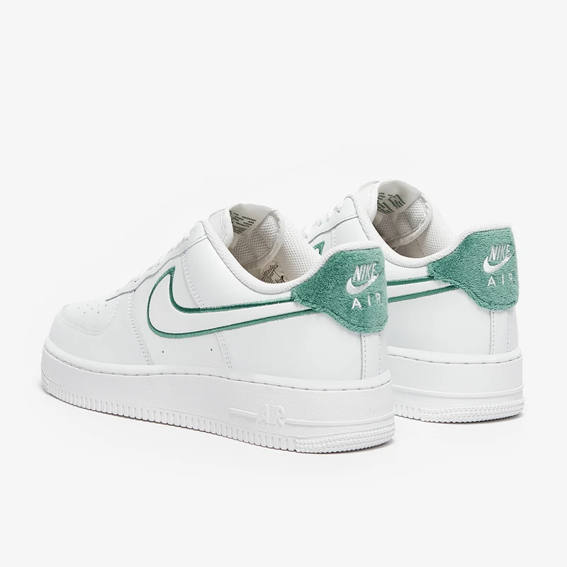 Nike Sportswear Air Force 1 '07 LV8