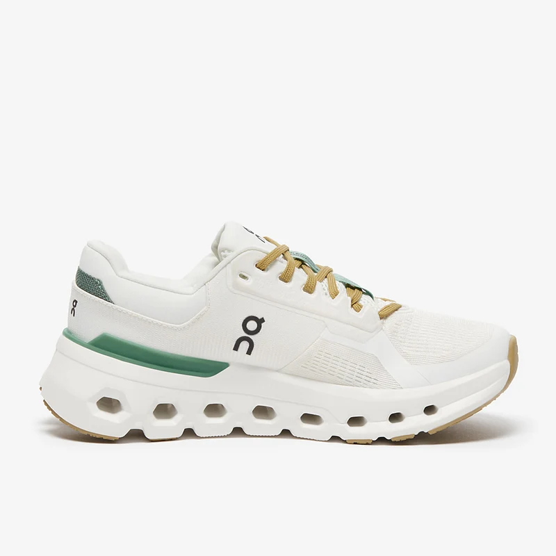 On Damen Cloudrunner 2