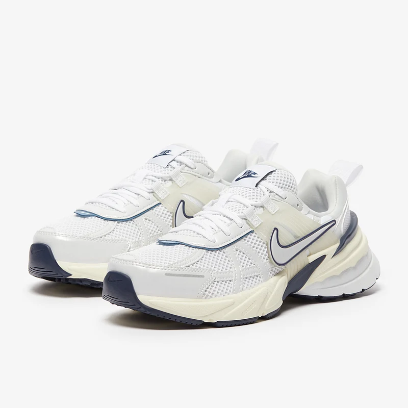 Nike Schuh V2K Run