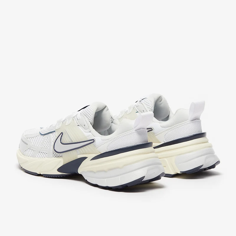 Nike Schuh V2K Run