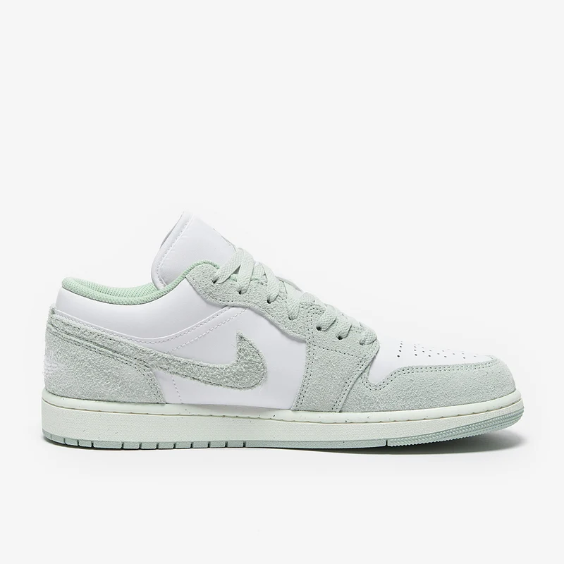 Air Jordan 1 Low SE