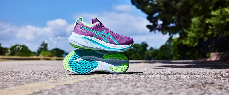Asics Damen Gel-Nimbus 26 Lite-Show