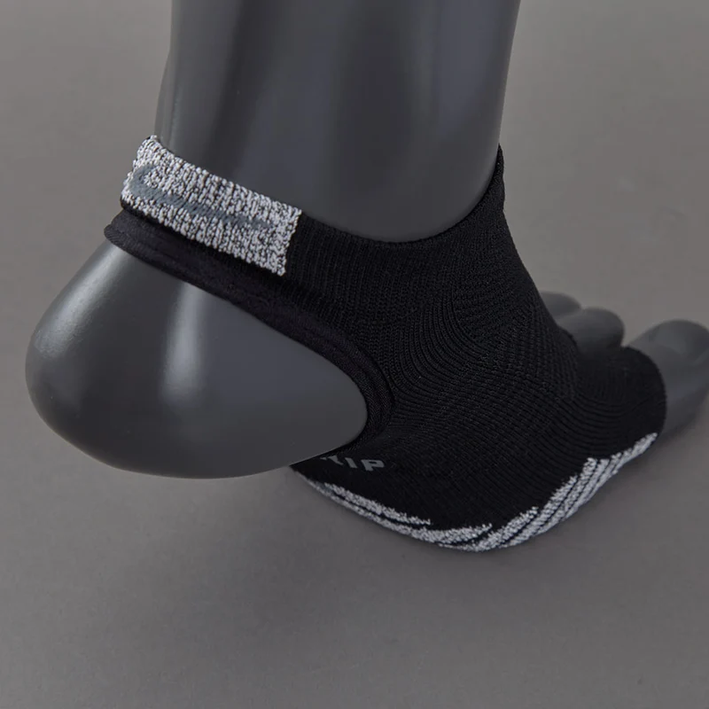 Nike Womens NIKEGRIP Elite Studio Stability Training Footie