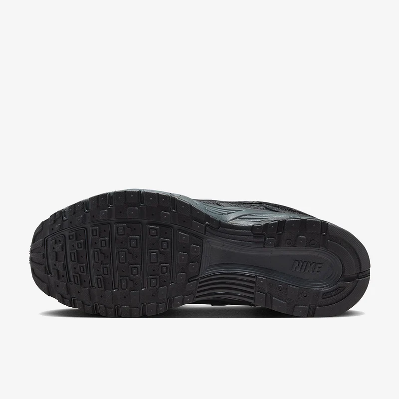 Nike Sportswear P-6000 Premium