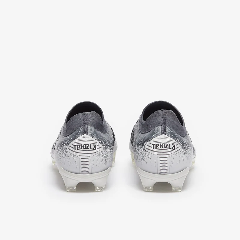 New Balance Tekela V4+ Pro Low-Cut FG