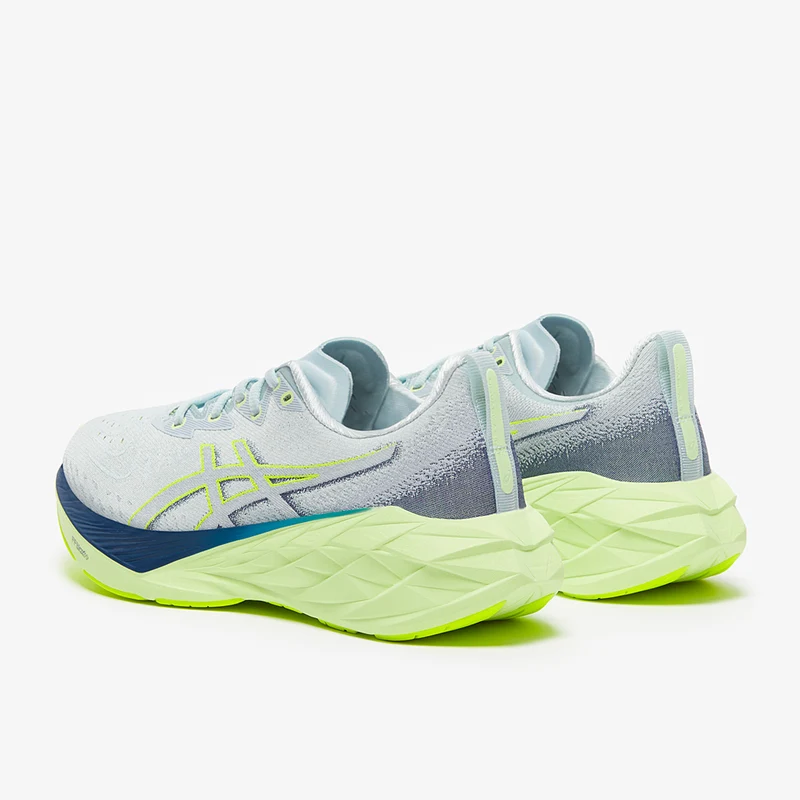 Asics Damen Novablast 4
