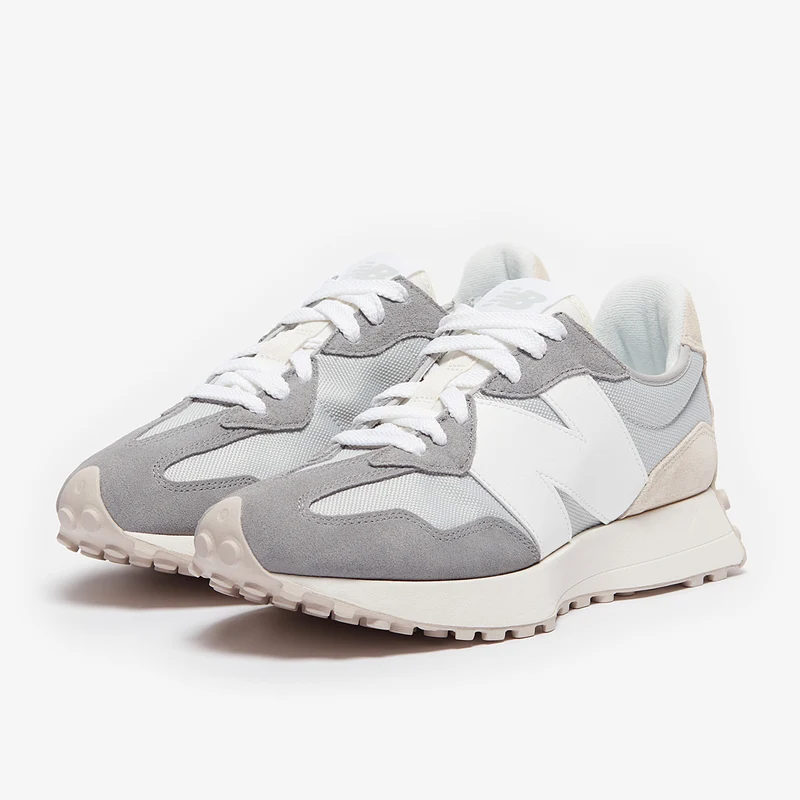 New Balance 327