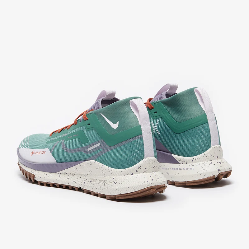 Nike Damen ReactX Pegasus Trail 4 GORE-TEX