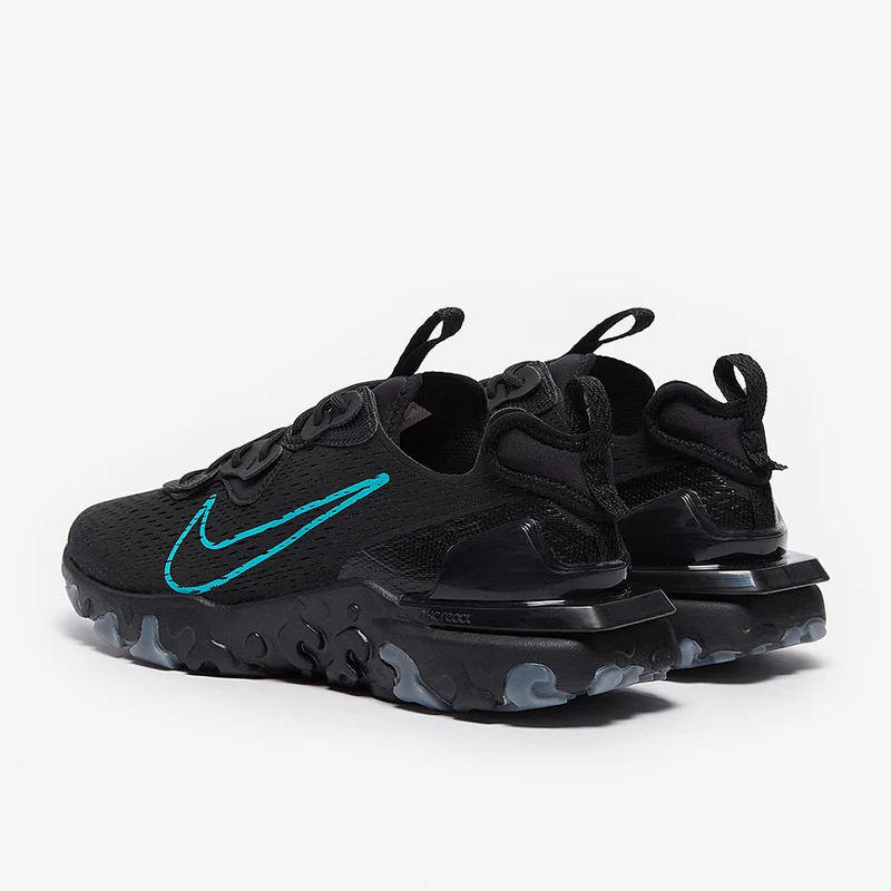 Nike Sportswear React Vision