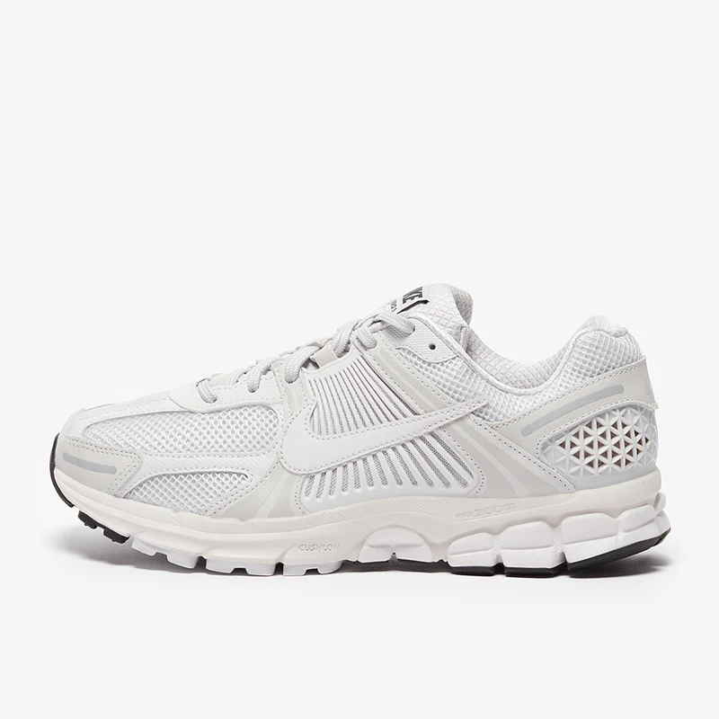 Nike Herrenschuh Zoom Vomero 5