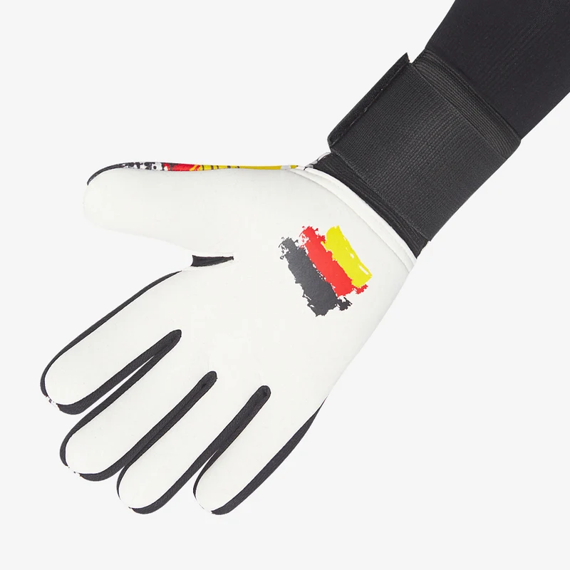 HO Pro Evolution Squadra Turf x Deutschland