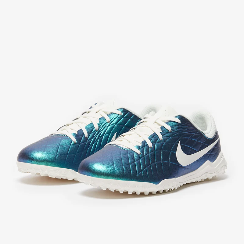 Nike TF Low-Top