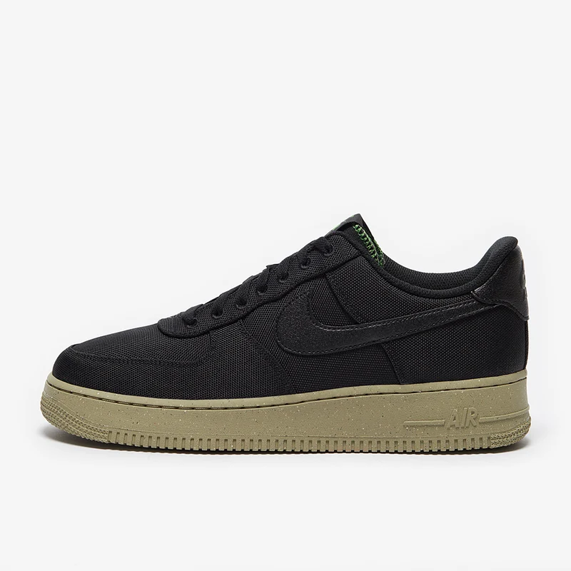 Nike Sportswear Air Force 1 '07 LV8
