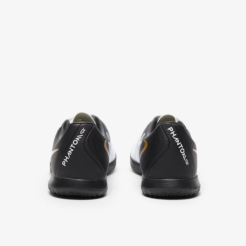 Nike Phantom GX II Academy IC