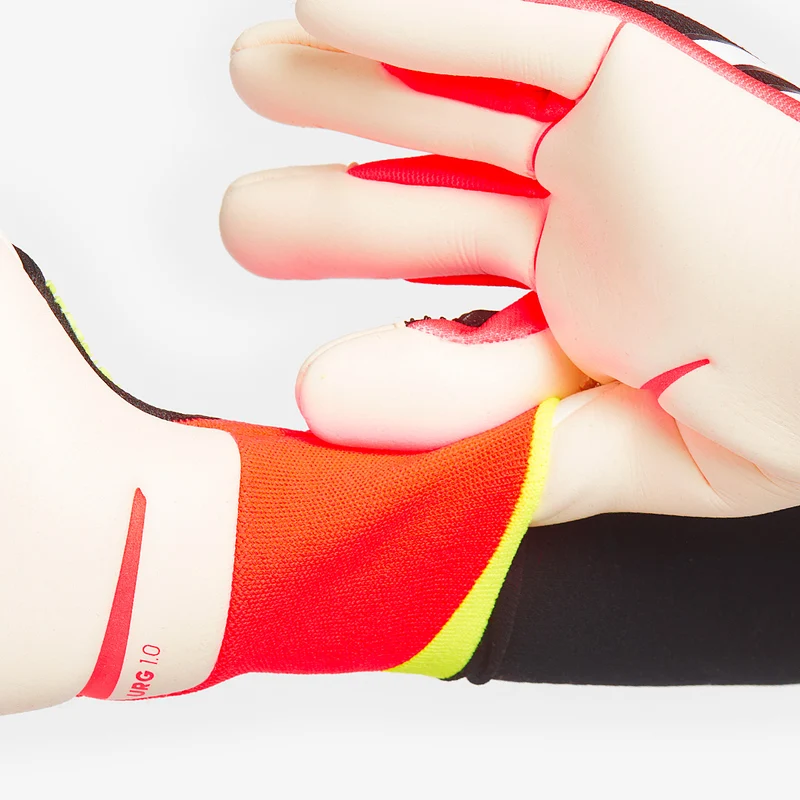 adidas Predator Pro Hybrid Promo