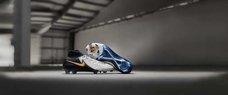 Nike Phantom Luna II Elite FG