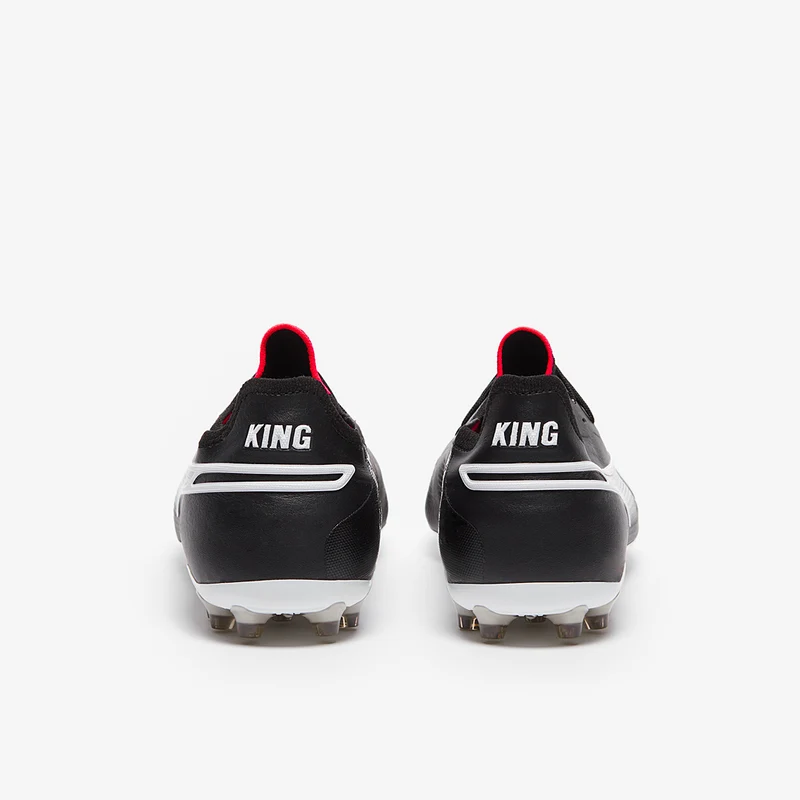 Puma King Ultimate MG