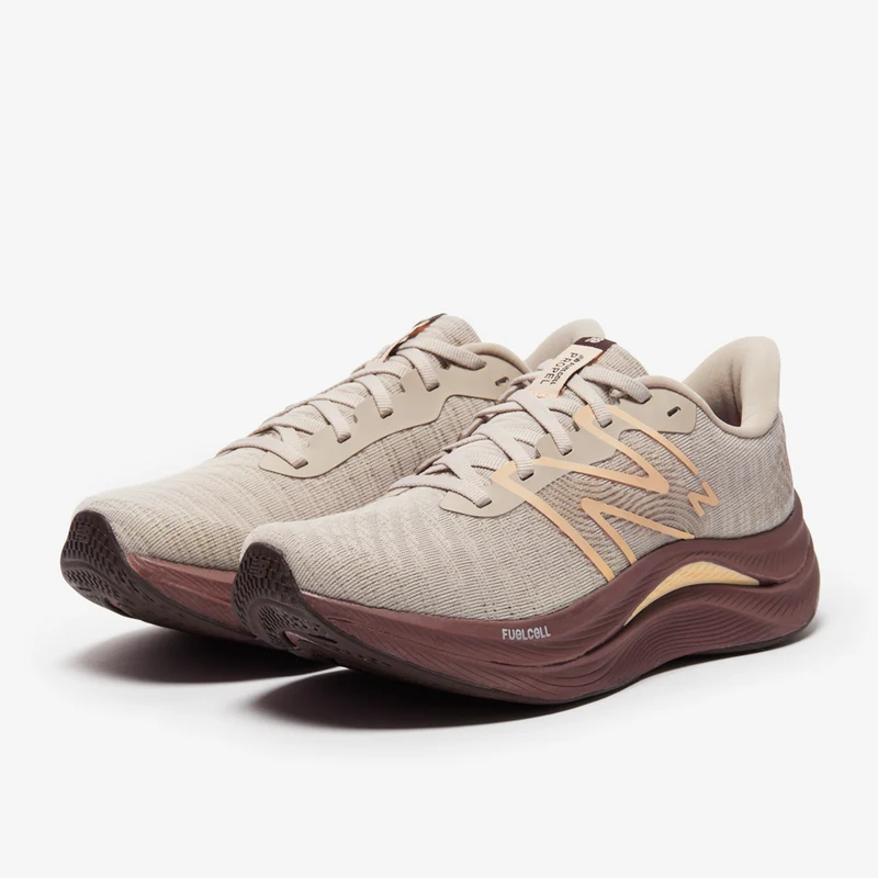 New Balance Damen FuelCell Propel v4