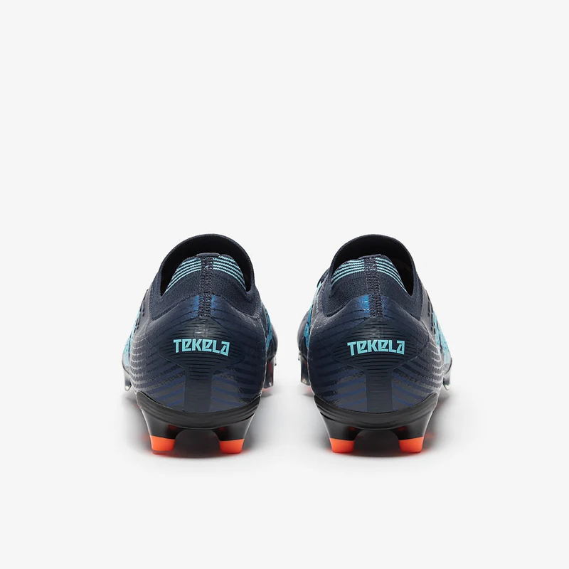 New Balance Tekela V4+ Pro Low-Cut FG