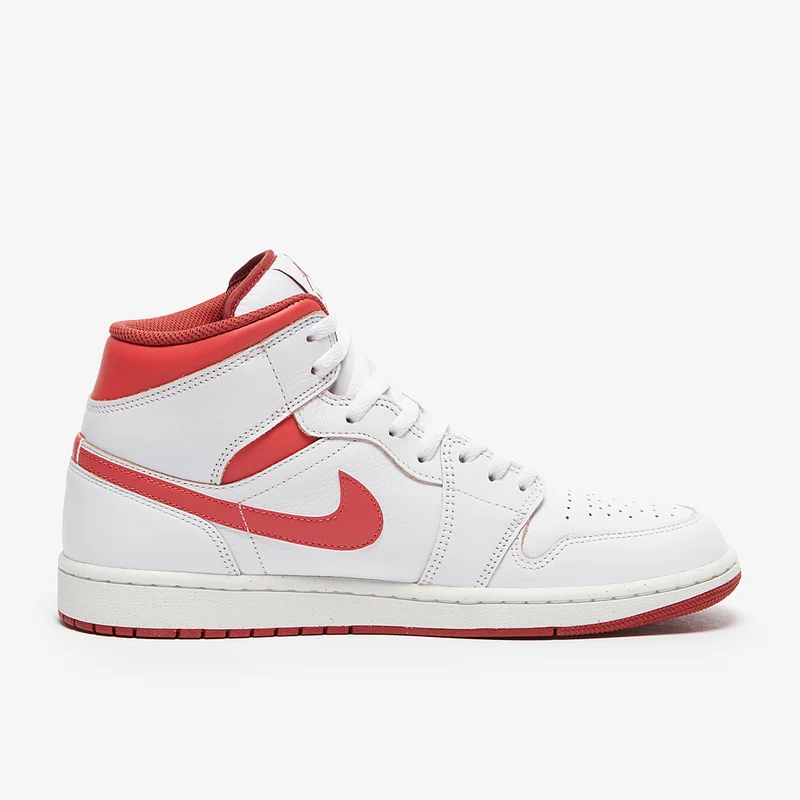 Air Jordan 1 Mid SE