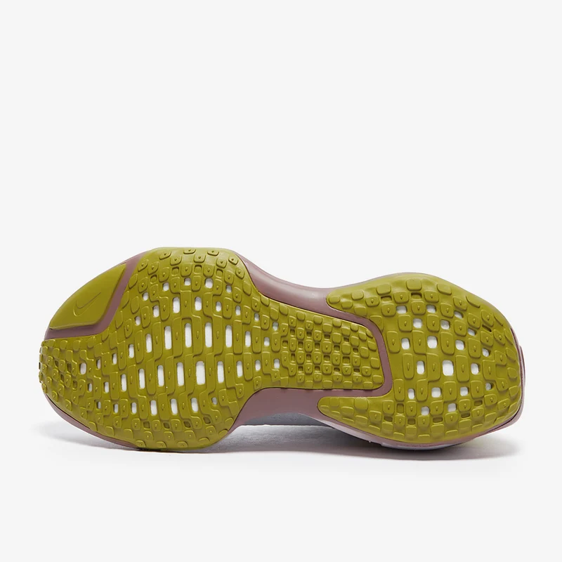 Nike Damen ZoomX Invincible Run Flyknit 3