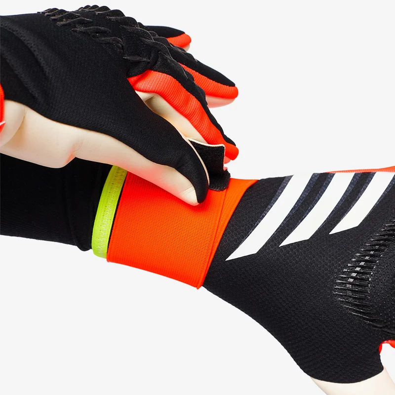 adidas Predator Competition