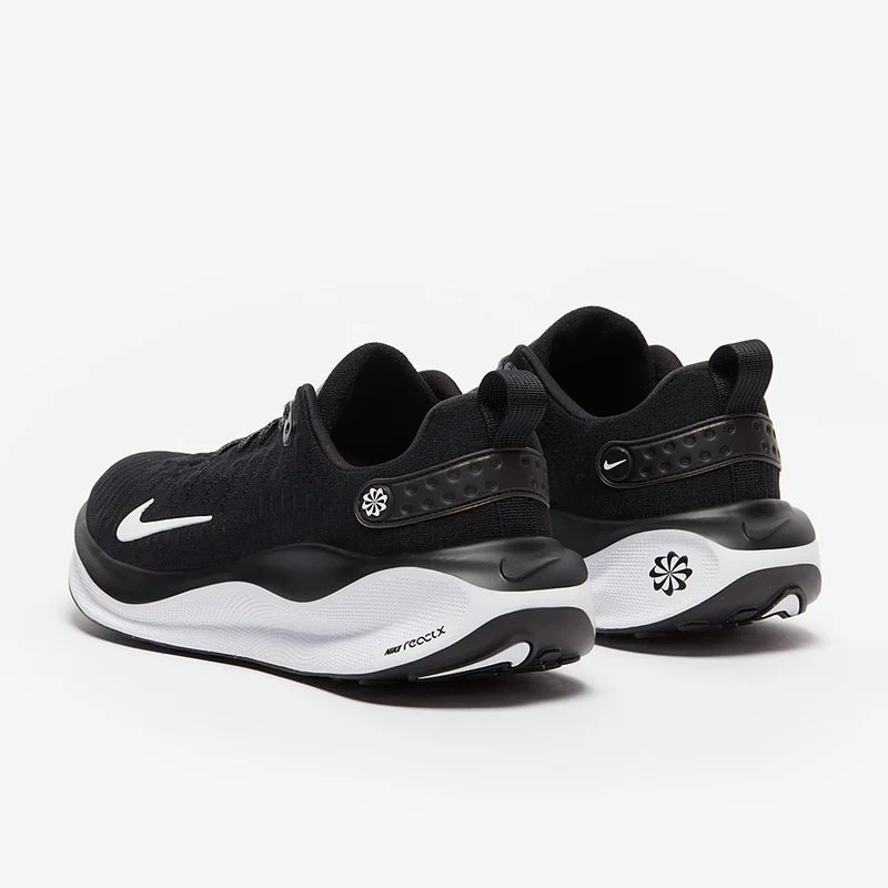 Nike Straßenlaufschuh für Herren (extraweit) InfinityRN 4
