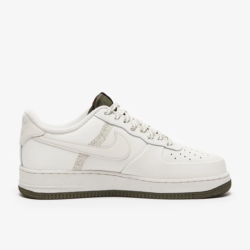 Nike Sportswear Air Force 1 '07 LV8