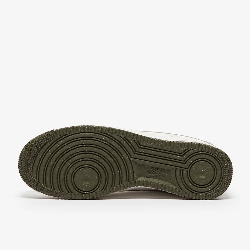 Nike Sportswear Air Force 1 '07 LV8