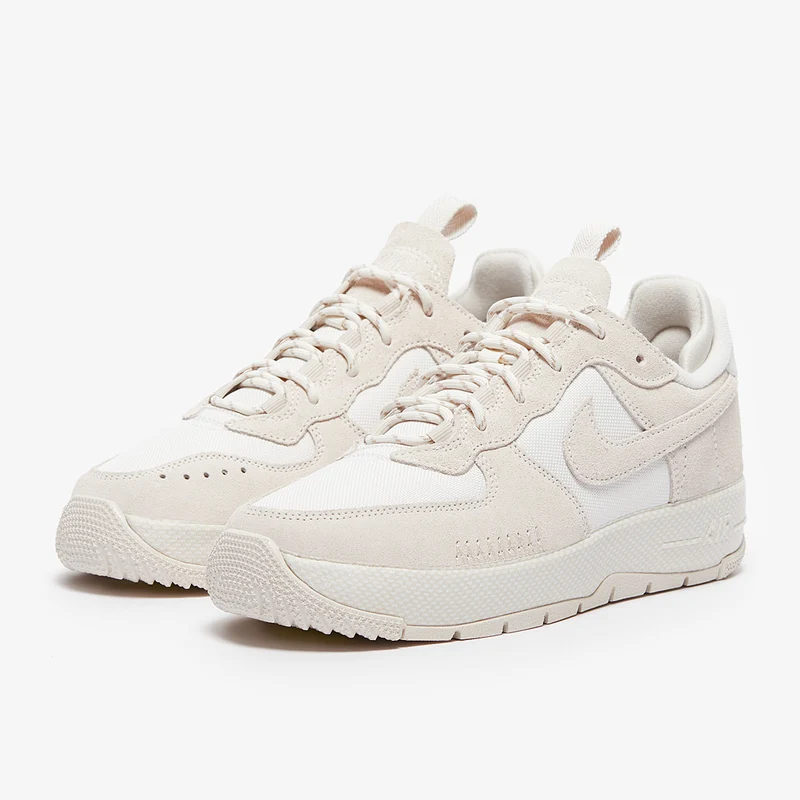 Nike Damenschuh Air Force 1 Wild