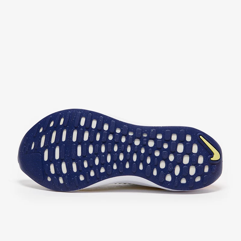 Nike Straßenlaufschuh für Herren InfinityRN 4