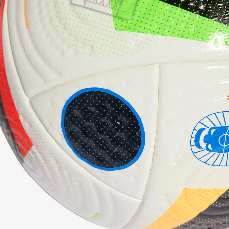 adidas UEFA Euro 24 Fussballliebe Pro
