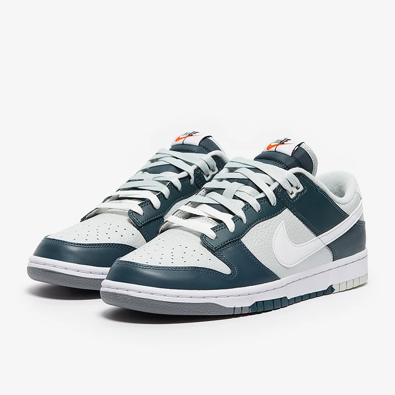 Nike Sportswear Dunk Low Retro PRM
