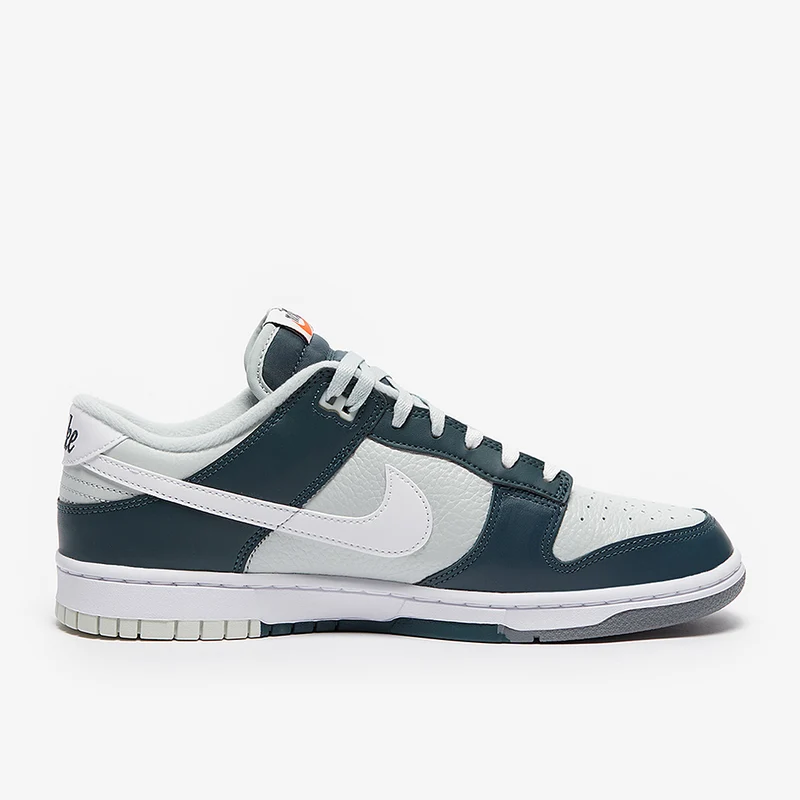Nike Sportswear Dunk Low Retro PRM